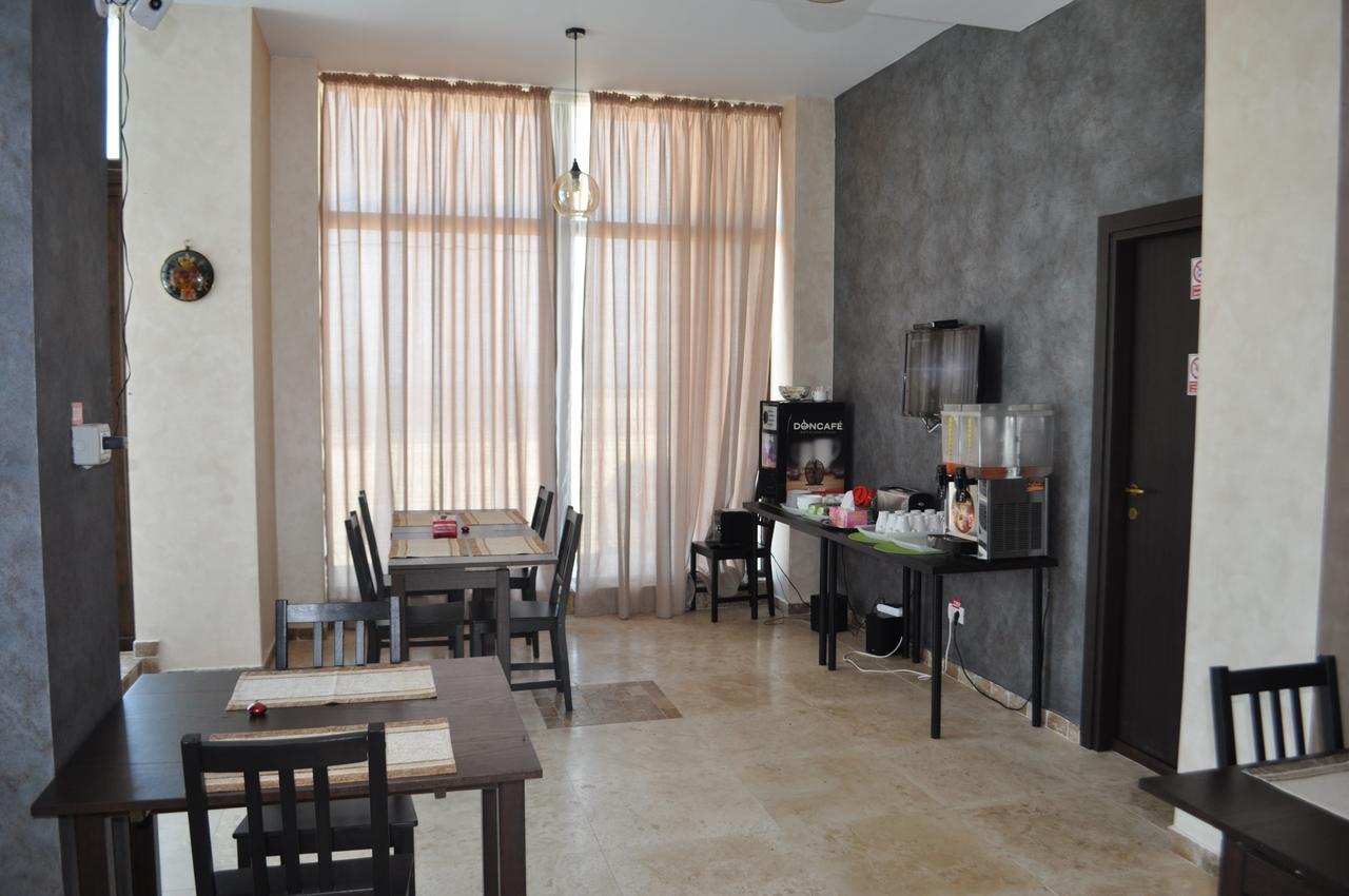Sara Hotel Vama Veche Ngoại thất bức ảnh