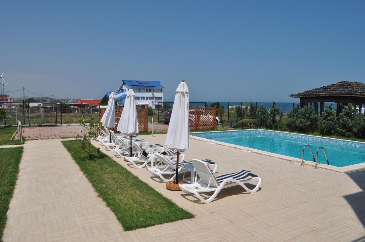 Sara Hotel Vama Veche Ngoại thất bức ảnh
