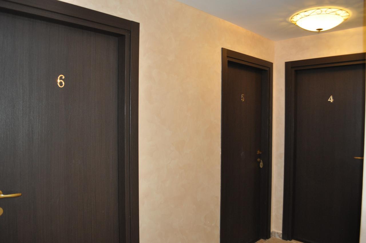 Sara Hotel Vama Veche Ngoại thất bức ảnh