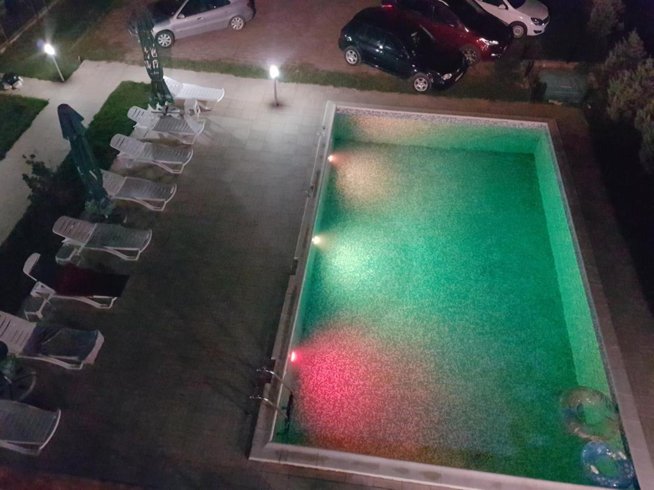 Sara Hotel Vama Veche Ngoại thất bức ảnh